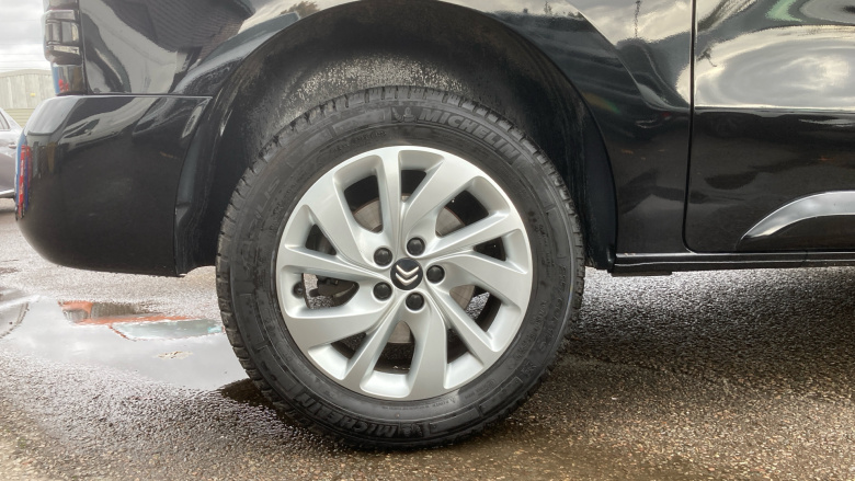 Citroen Dispatch M Diesel 1400 2.0 BlueHDi 145 Van Enterprise Edition EAT8